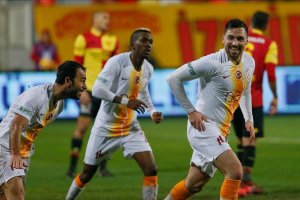 Galatasaray tek golle üç puana uzandı