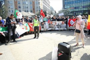 Brüksel'de 'helal kesim yasağı' protestosu