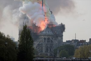 Notre Dame Katedrali için 388 milyon avro daha bağış yapıldı