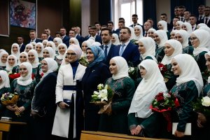 Osmanlı mirası medrese 469'uncu mezunlarını verdi