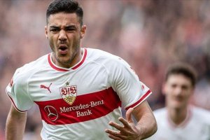 Ozan Kabak Bundesliga'da 'yılın genç oyuncusu' adayı