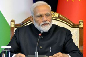 Pakistan'dan Modi'ye uçuş izni verilmedi