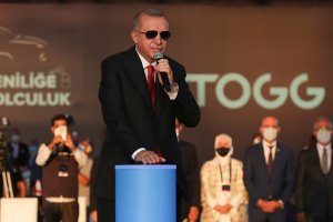 Cumhurbaşkanı Erdoğan, Türkiye'nin yerli otomobil fabrikasının temelini attı