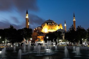 Alman papaz Körner, Ayasofya tartışmalarına iki yüzlülük eleştirisi