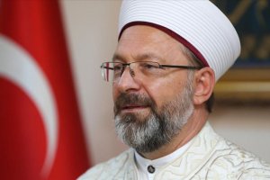 Diyanet İşleri Başkanı Ali Erbaş'tan Türk Kızılaya 'kan bağışı' çağrısı