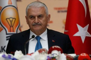 Eski Başbakan Yıldırım ve eşinde koronavirüs pozitif çıktığı belirlendi