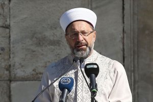 Diyanet İşleri Başkanı Erbaş: Ermenistan'ın alçakça saldırısını şiddetle kınıyorum