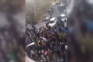 Tebriz'de Ermenistan ile İran arasındaki sınır kapısı eylemi 