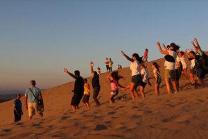 Patara'nın kum tepeleri turistlere çöl deneyimi yaşatıyor