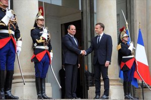 Macron insan hakları konusunda eleştirilen Sisi'yi Fransa'da ağırlayacak