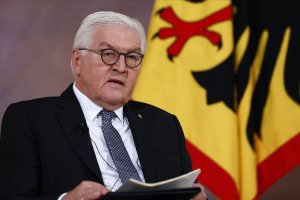 Almanya Cumhurbaşkanı Steinmeier salgının kontrolden çıkma riski bulunduğunu söyledi