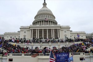 ABD'de Demokratlar Trump'ı 'ABD hükümetine karşı kasten şiddete teşvik' ile suçluyor