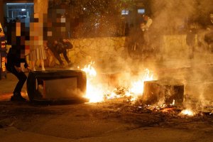 İsrail'de Kovid-19 karantinasını protesto eden Ultra-Ortodoks Yahudilerden 4 kişi gözaltına alındı