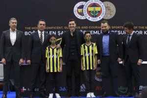 Mesut Özil artık Fenerbahçe'de