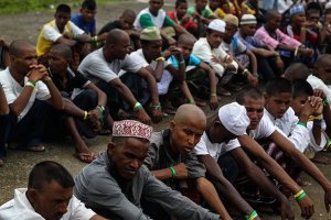 Malezya'dan sınır dışı edilmek istenen Myanmarlı göçmenlerin ülkede kalma süresi uzatıldı