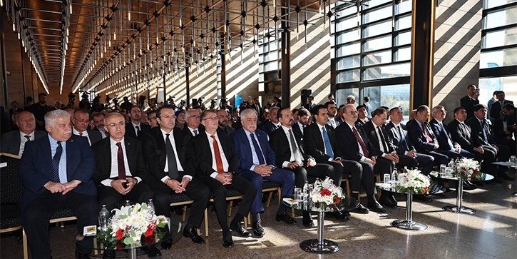 Türk devletlerinin bağımsızlığının 35. yılında kardeşlik ve işbirliği vurgusu